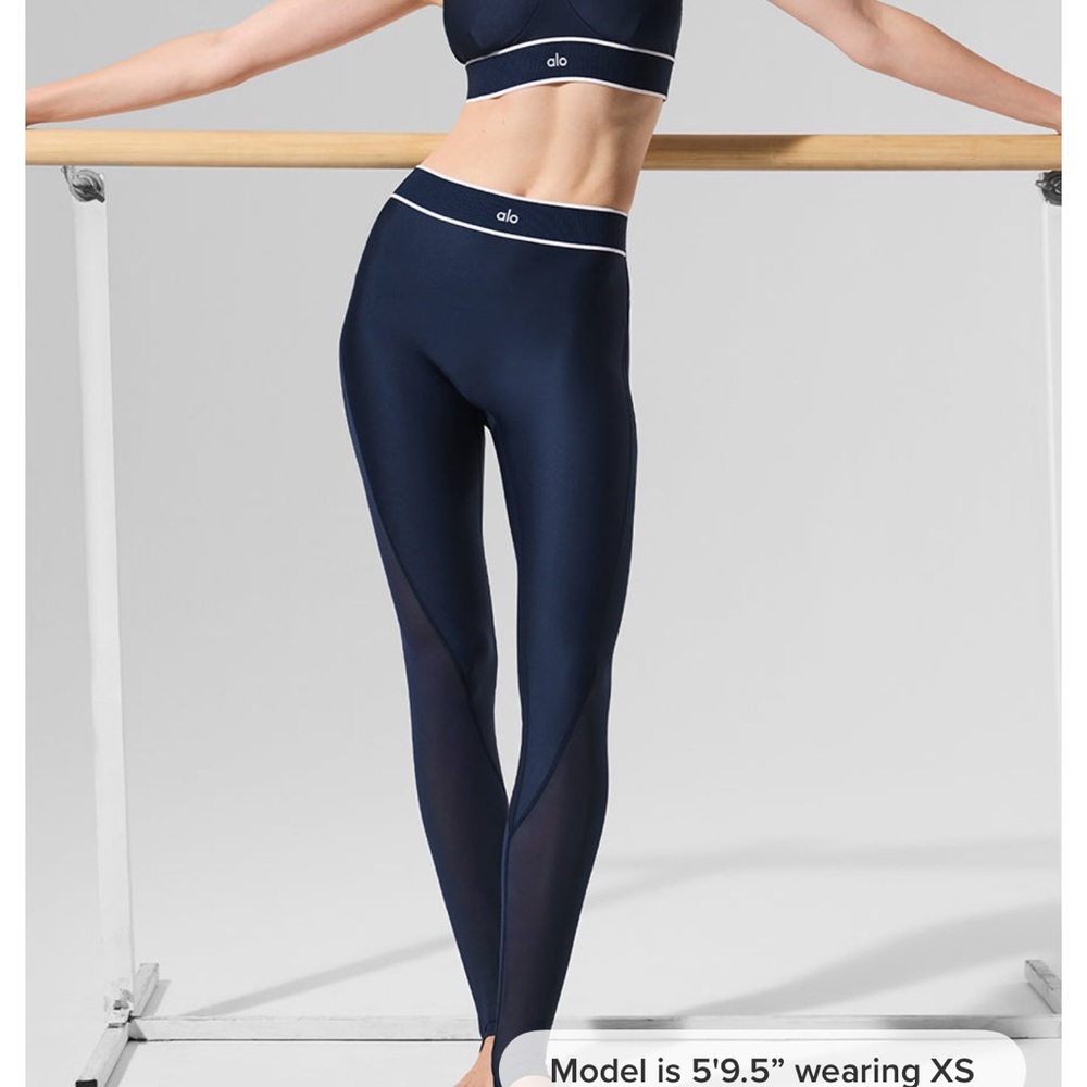 NWT ALO Yoga airlift Mesh High Waist Darling Stirrup Legging Navy size XXS - Picture 1 of 12